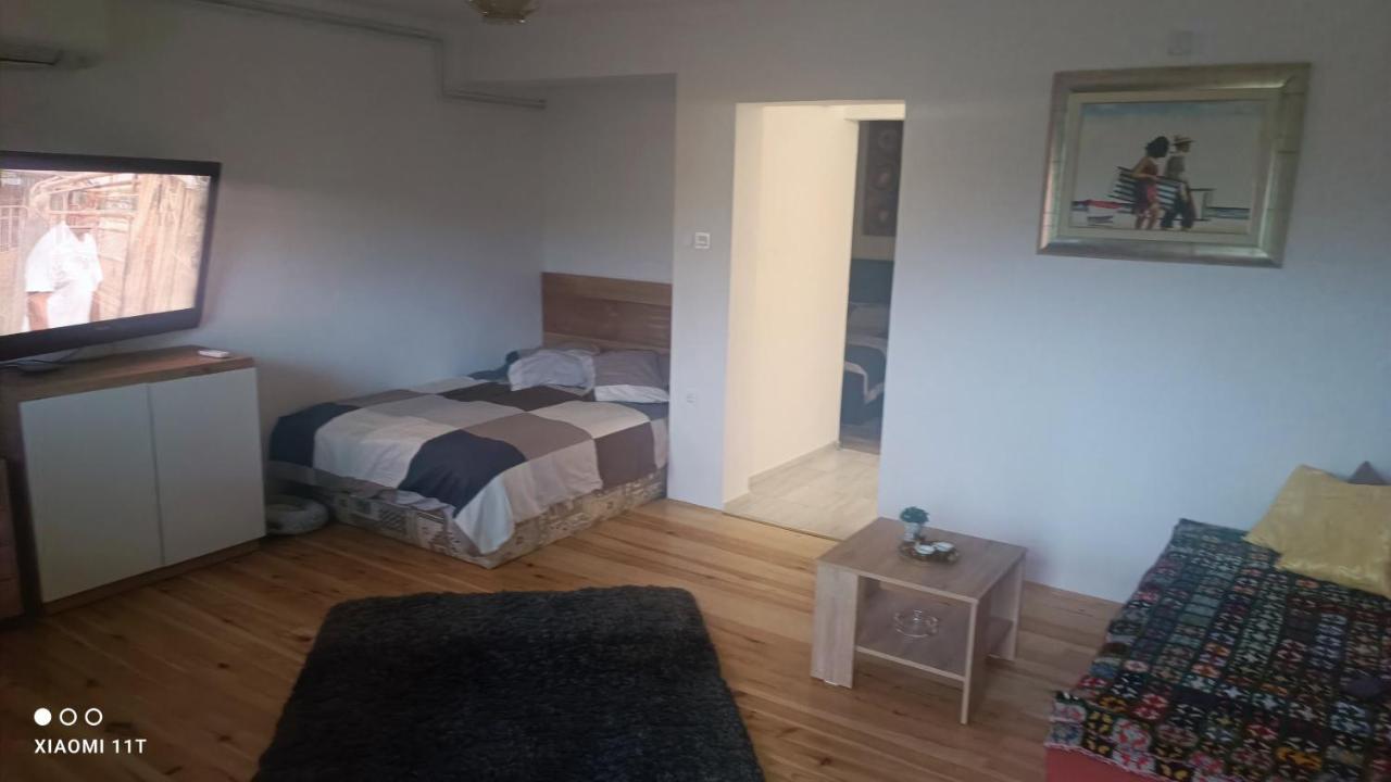 Apartmaji Borstner Vransko Exteriör bild